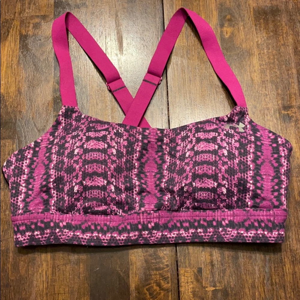 Under Armour Heat Gear sports bra size SM